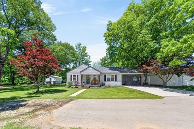 /international/us/508-davis-street-sparta-tn-110107934043/