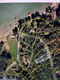 /international/us/snow-rd-big-sandy-tn-110105706648/