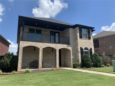 /international/us/547-n-salem-road-fayetteville-ar-110108576195/