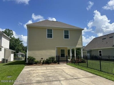 /international/us/12-sweetgrass-lane-ocean-springs-ms-110108443568/