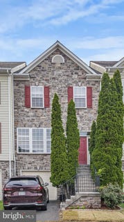 /international/us/820-ferndale-terrace-ne-leesburg-va-110101311582/