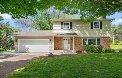 /international/us/2105-urbandale-lane-n-plymouth-mn-110108988576/
