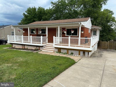/international/us/7512-albemarle-drive-manassas-va-110109493180/