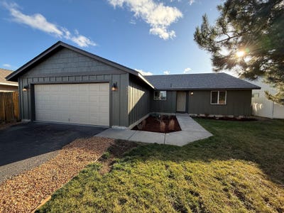 /international/us/537-se-ponderosa-drive-madras-or-110106034002/