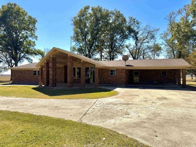 /international/us/4188-e-82-highway-lake-village-ar-110120772278/