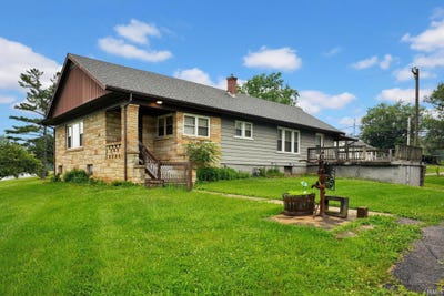 /international/us/1616-old-state-road-60-salem-in-110100393149/