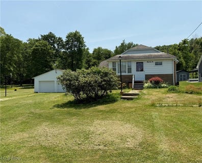 /international/us/4598-maple-grove-road-se-uhrichsville-oh-110099928392/