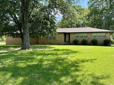 /international/us/7704-dollarway-road-white-hall-ar-110101072711/