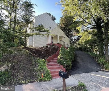/international/us/1661-cedar-hollow-way-reston-va-110108381276/