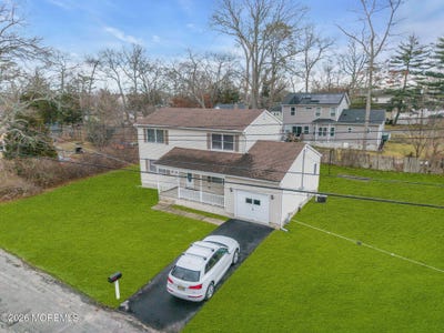 /international/us/641-ship-avenue-beachwood-nj-110107395347/