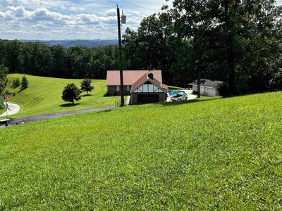 /international/us/813-doss-hill-road-fort-gay-wv-110108199049/