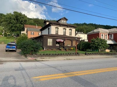 /international/us/748-commerce-street-wellsburg-wv-110101051564/