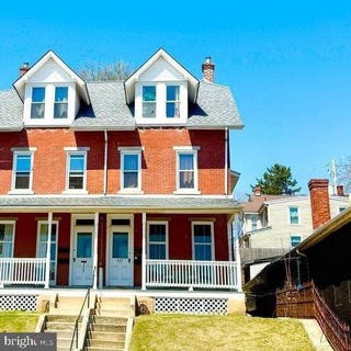 /international/us/327-main-street-royersford-pa-110098958343/