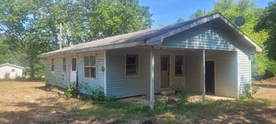/international/us/14730-boiling-springs-road-licking-mo-110108228475/