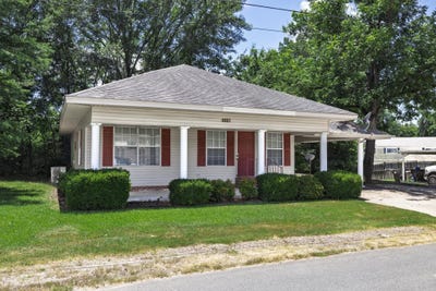 /international/us/1327-hunter-street-arkadelphia-ar-110100687363/