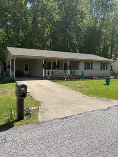 /international/us/133-pebble-creek-dr-eddyville-ky-110107519786/