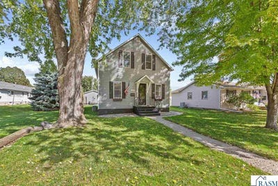 /international/us/1009-s-jefferson-street-new-ulm-mn-110120536436/