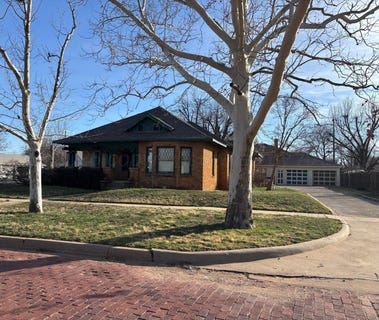 /international/us/601-avenue-e-nw-childress-tx-110106073682/