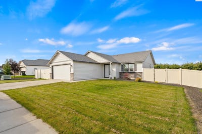 /international/us/118-bitters-loop-rd-grandview-wa-110120128213/