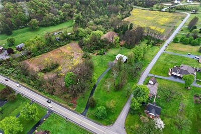 /international/us/214-s-pike-road-buffalo-twp-pa-110107725332/