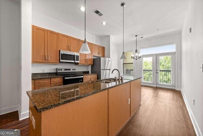 /international/us/425-chapel-atlanta-ga-110100593436/