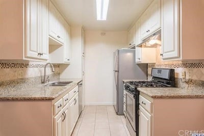 /international/us/601-e-orange-grove-103-burbank-ca-110108783610/
