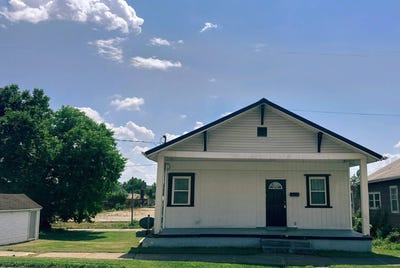 /international/us/240-n-4th-st-cannelton-in-110100772355/
