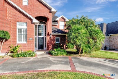 /international/us/6011-country-club-drive-victoria-tx-110101312790/