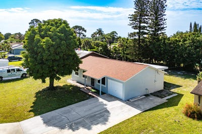 /international/us/4714-wadita-ka-way-west-palm-beach-fl-110107755078/