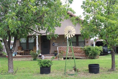 /international/us/600-13th-street-ballinger-tx-110105936611/