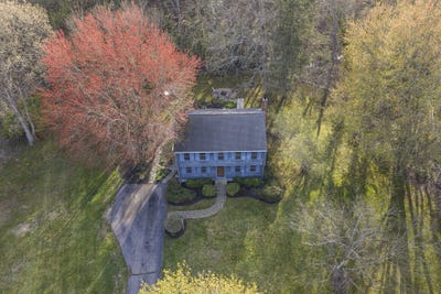 /international/us/110-country-rd-hanover-ma-110107819194/