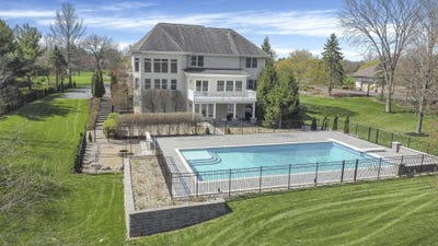 /international/us/2478-deseret-drive-powell-oh-110107318568/