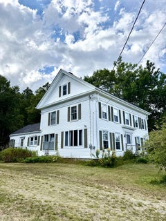 /international/us/337-w-side-road-addison-me-110102140267/