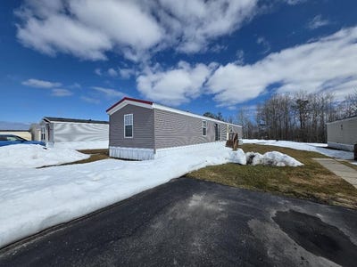 /international/us/55-chelsey-lane-cheboygan-mi-110107283149/