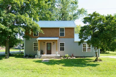 /international/us/101-w-college-street-ash-grove-mo-110108962839/