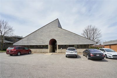 /international/us/70-n-miller-road-fairlawn-oh-110099041286/