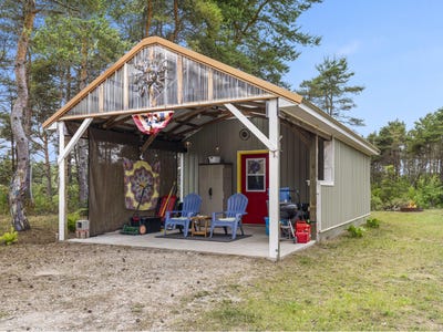 /international/us/1154-railroad-trail-trail-beulah-mi-110100503783/
