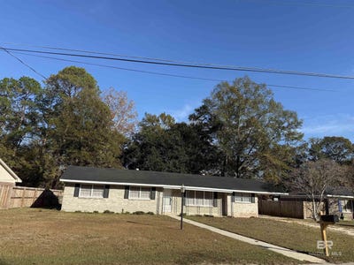 /international/us/114-spruce-avenue-brewton-al-110103741131/