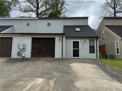 /international/us/418-donna-drive-st-albans-wv-110102920732/