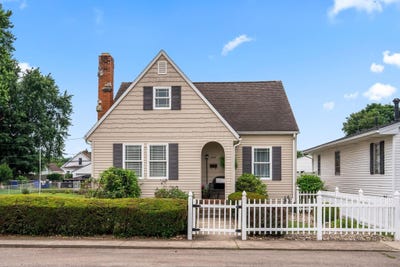 /international/us/694-orange-street-chillicothe-oh-110108782123/