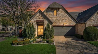 /international/us/703-n-avalon-court-granbury-tx-110108093671/