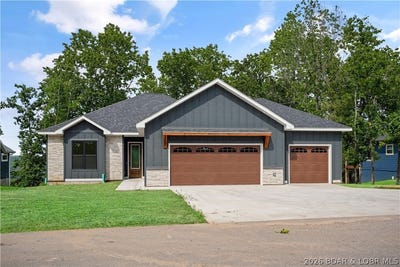 /international/us/3178-cross-creek-drive-camdenton-mo-110120693322/