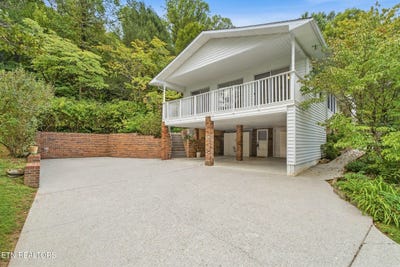 /international/us/347-e-chestnut-hill-rd-townsend-tn-110110214159/