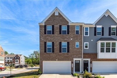 /international/us/34616-jude-court-willoughby-oh-110101195076/