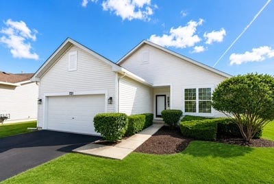 /international/us/721-s-wellston-lane-romeoville-il-110106500769/
