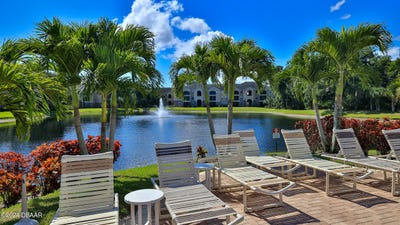 /international/us/940-village-trail-port-orange-fl-110099670072/
