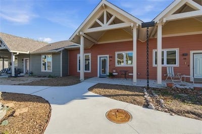/international/us/7141-s-quincy-avenue-tulsa-ok-110106565869/