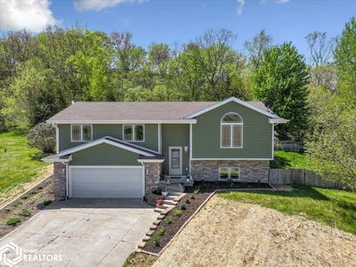 /international/us/2853-preston-place-logan-ia-110100470511/