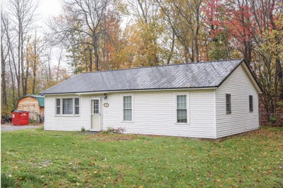 /international/us/2581-moosehead-trail-plymouth-me-110120636423/
