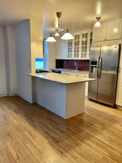 /international/us/679-warburton-ave-yonkers-ny-110107452096/